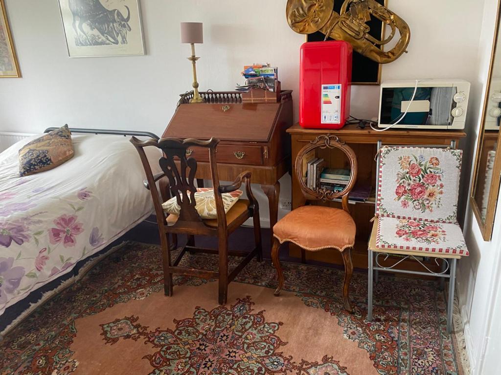 Chiswick Riviera With Free Parking Bed and Breakfast London Eksteriør billede